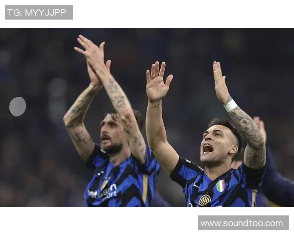 英超精彩对决国米强势3-0战胜巴萨全场沸腾瞬间回顾